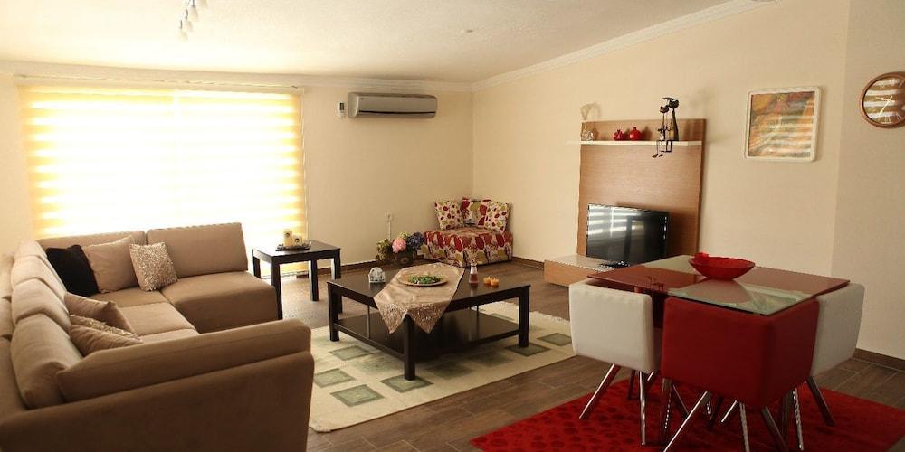 Terrasuit Apartment